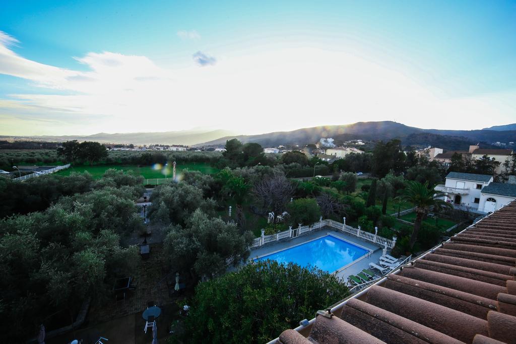 Castellu Rossu Hotel ลูเชียนา ภายนอก รูปภาพ